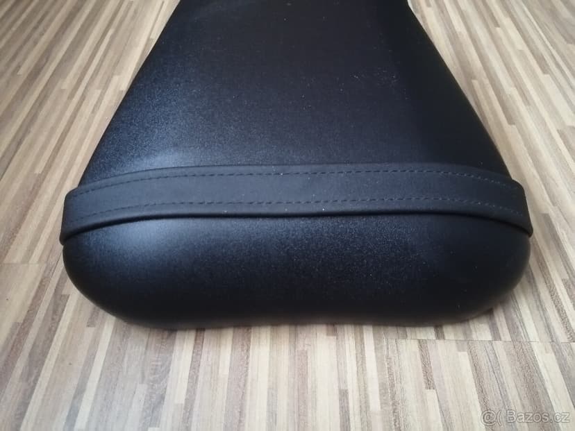 yamaha r6 rj 15 sedlo