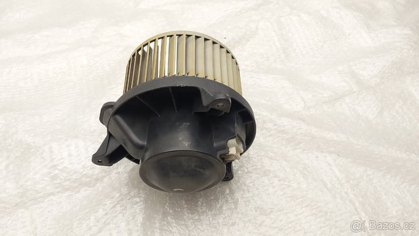 Nissan Navara a Pathfinder  : Ventilátor topení