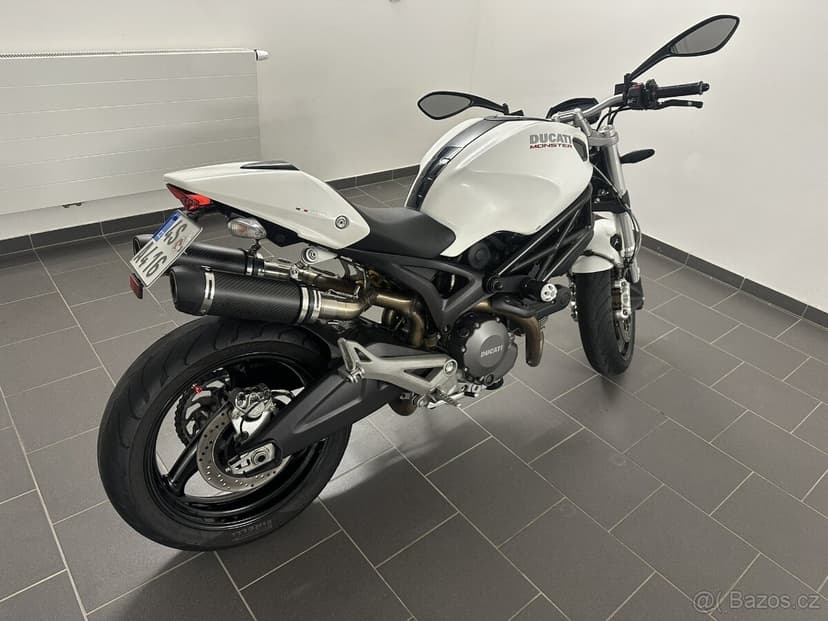 DUCATI MONSTER 696 ABS, 2014, ČR, servis