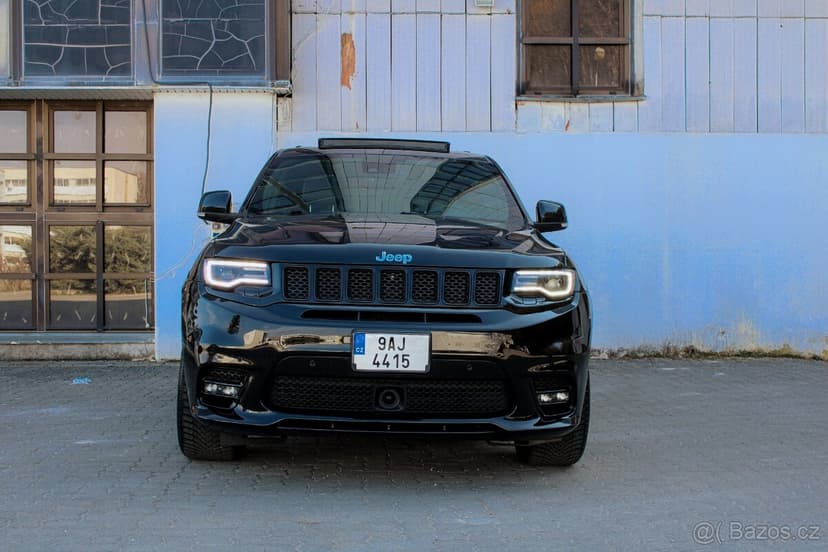 Jeep Grand Cherokee SRT | 6.4 V8 HEMI | 468 HP | MOŽNÝ ÚVER