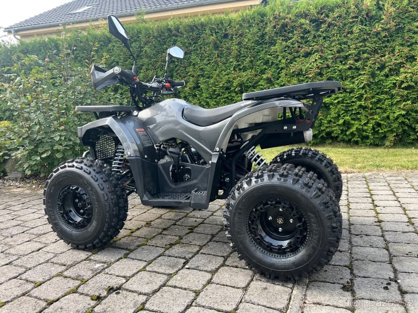 Dětská čtyřkolka Piranha Veyron 125cc Carbon