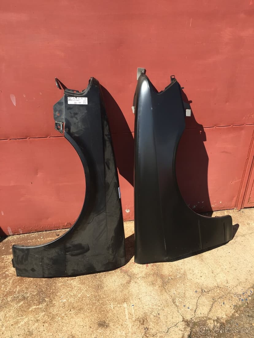 Ford Escort,Sierra-nové blatníky,světla,chladiče,tlumiče