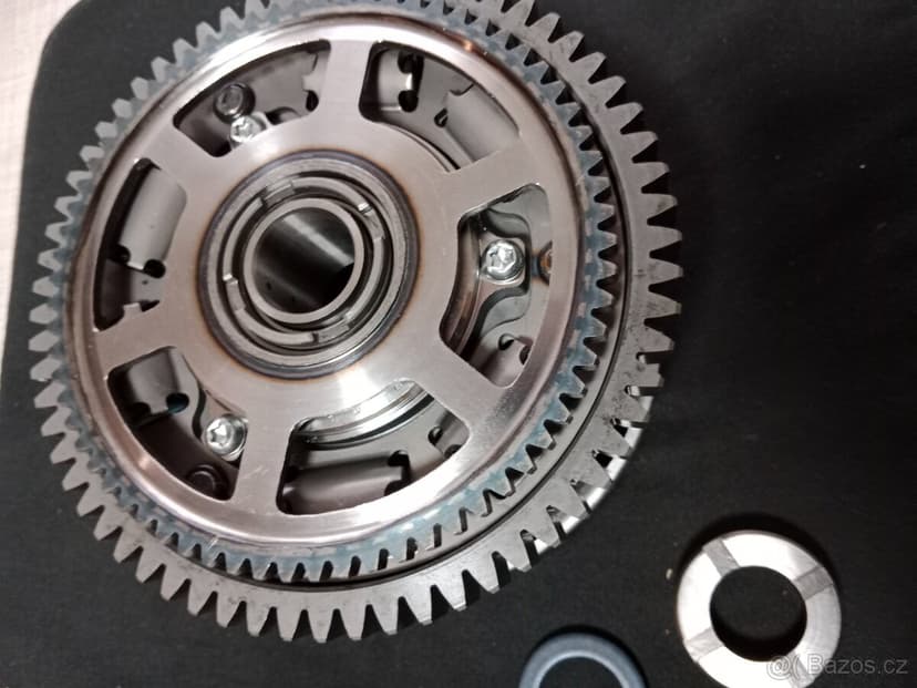 Yamaha R1 big bang 2009-2013 sp. koš