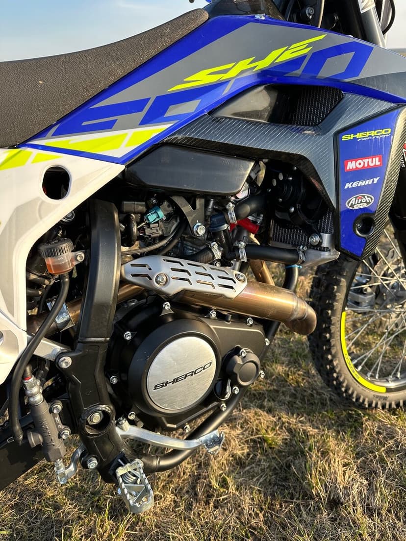 Sherco se 125 4t 2024 - 2400 km, TOP stav
