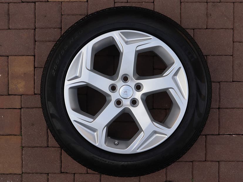 20" 5x120 RANGE ROVER SPORT LETNÍ SADA VČETNĚ ČIDEL