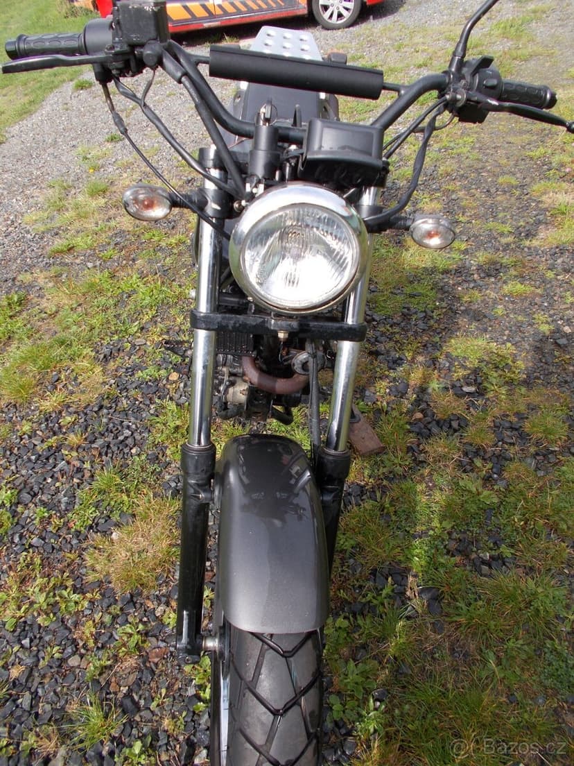 Hyosung RT 125 D Karion