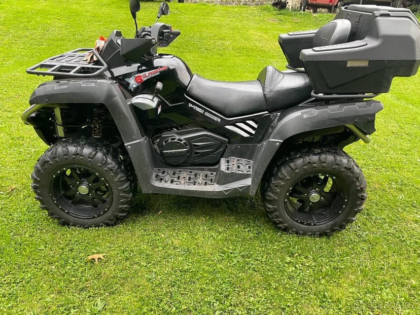 Cf moto Hladiator x8