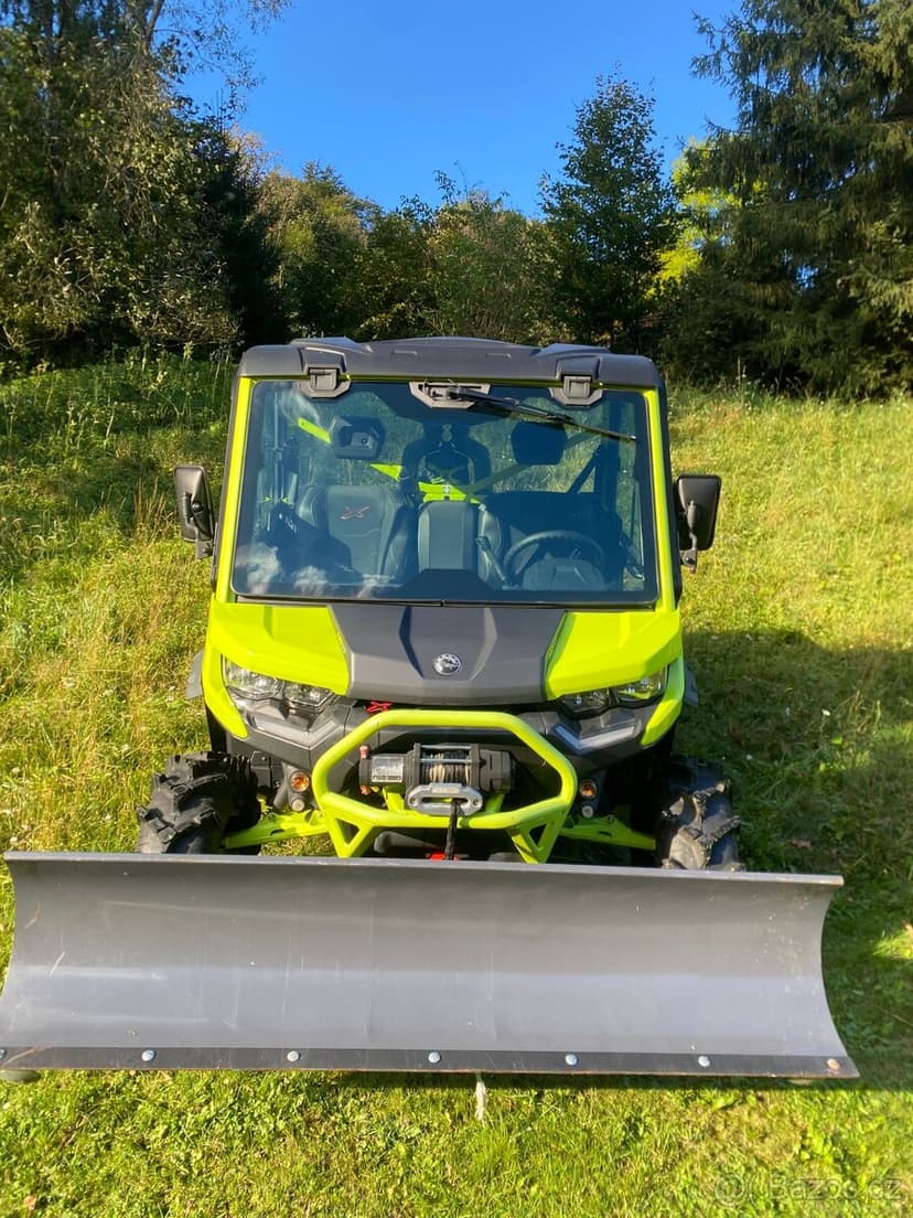 Can am traxter hd10  XMR