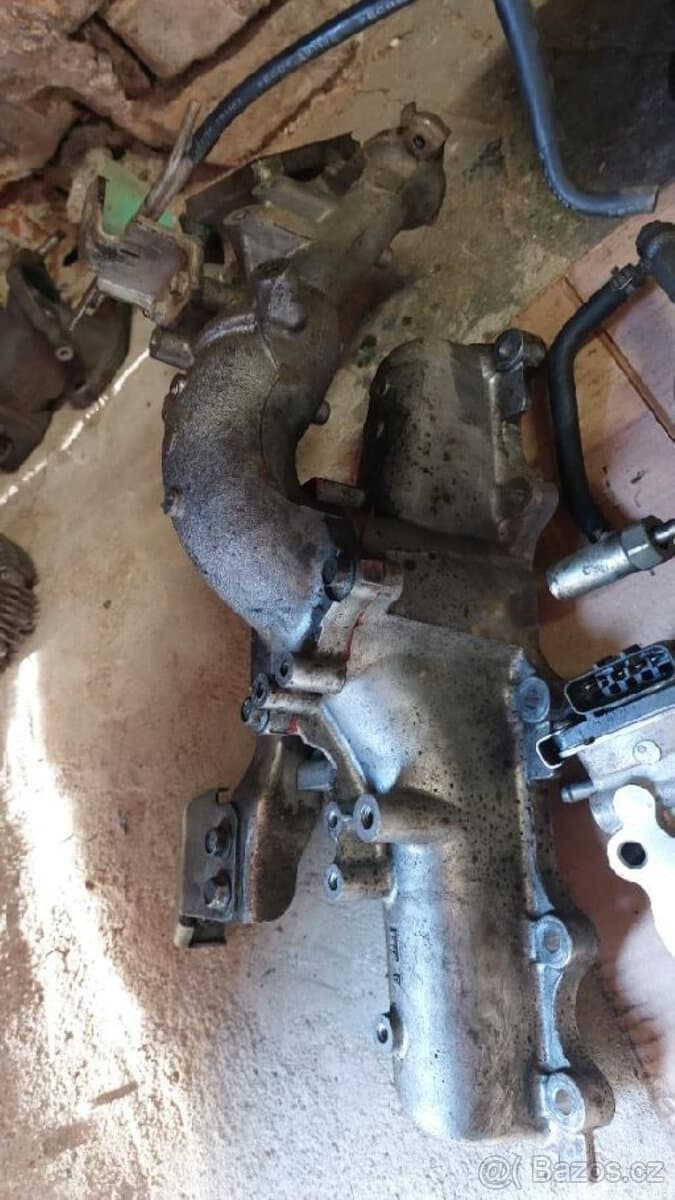 Díly motoru 2,5dci 140kW Nissan Navara/Pathfinder 2010-