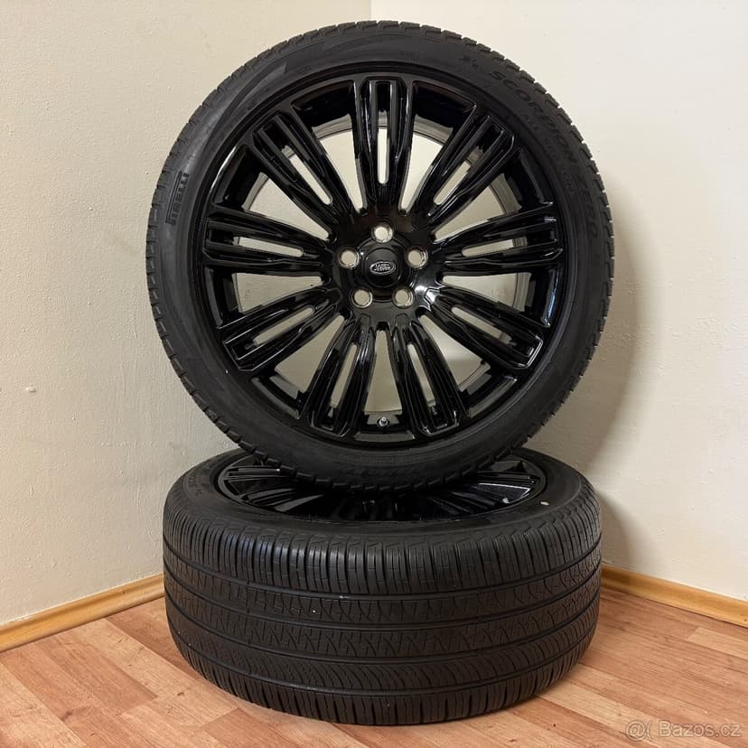 LAND ROVER SPORT 5x120 R22 ET49+CELOROČNÍ 275/40R22