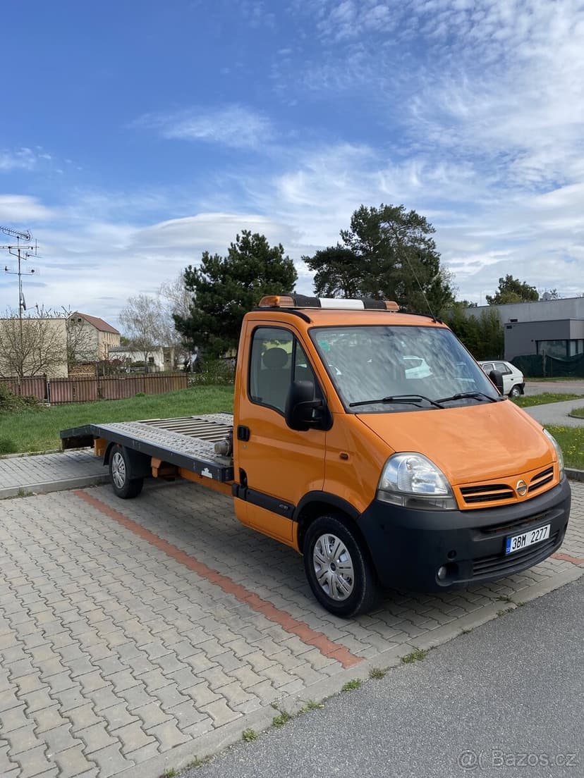 Odtahovka Nissan Interstar 2.5 dci 2008 124000km