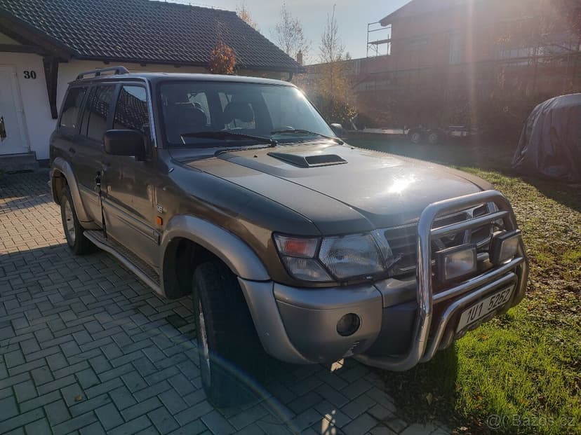 Nissan Patrol y61