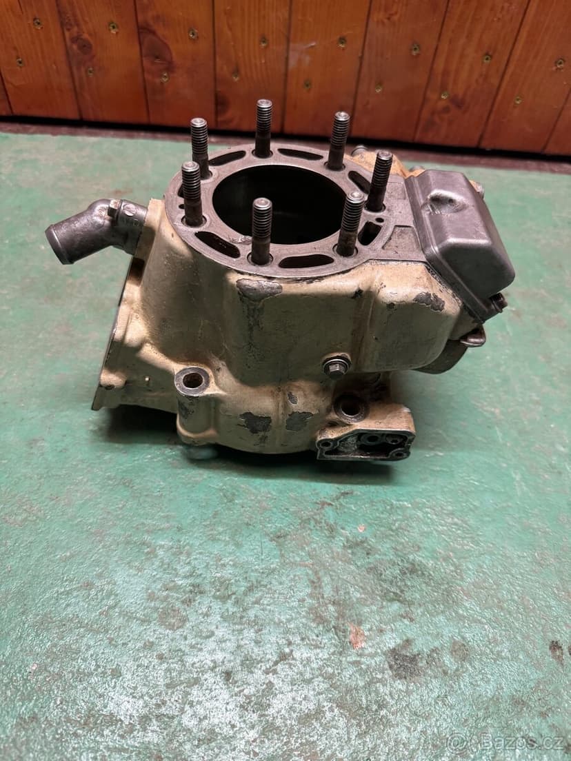 Válec Kawasaki KX 250 2001