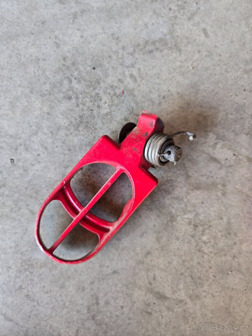 Stupačky Husqvarna 125