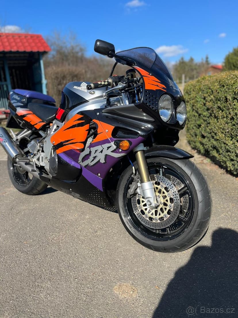 Honda CBR 900rr