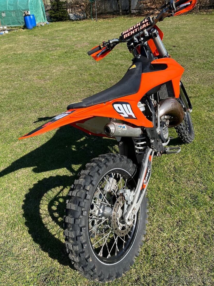 Prodám Ktm 125 Sx,rok 2019...