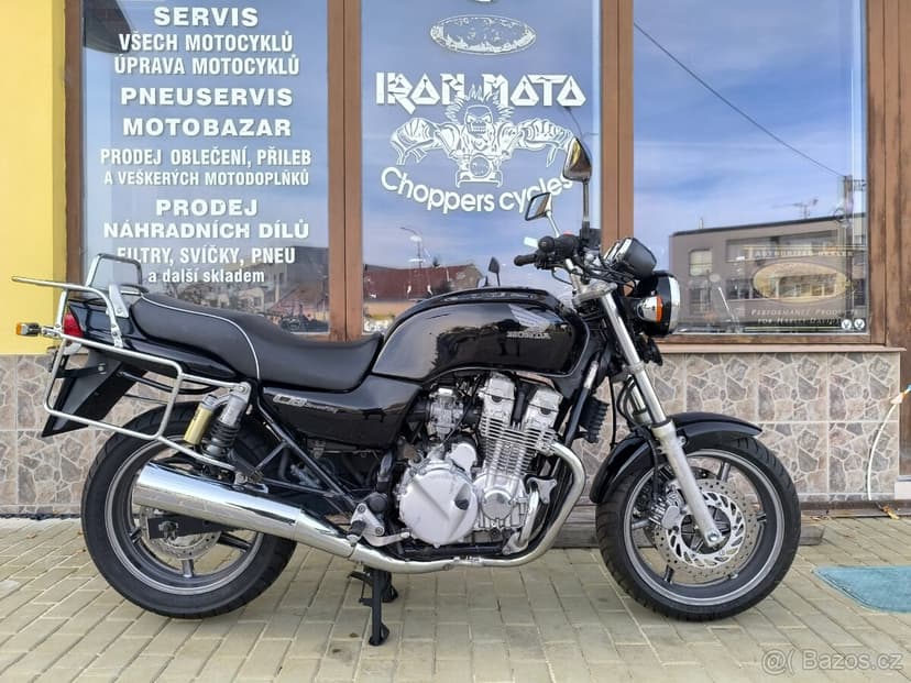 Honda CB 750 Seven Fifty