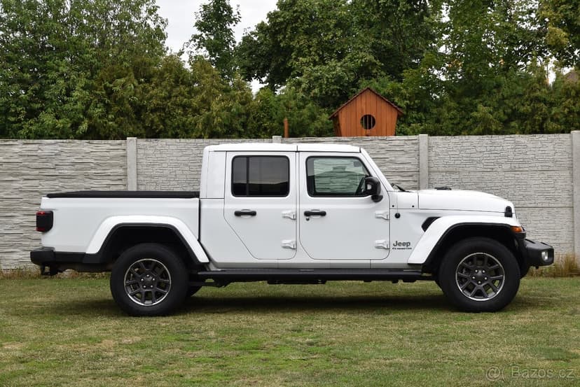 Jeep Gladiator 3.0 CRD V6 OVERLAND,HARDTOP,LED,TZ,ČR,DPH,1.M