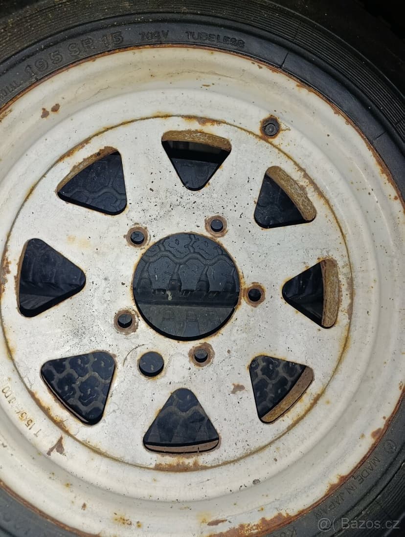 Suzuki samurai niva 3 ks disku