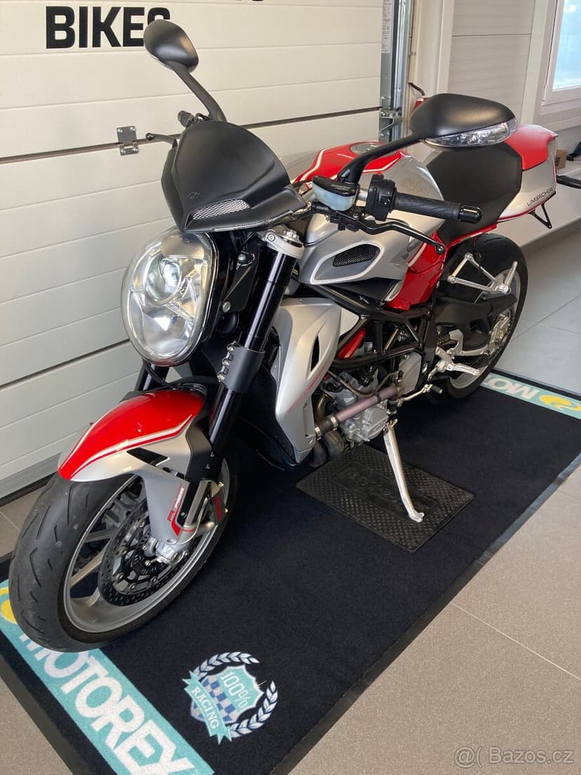 MV AGUSTA Brutale 1090 RR