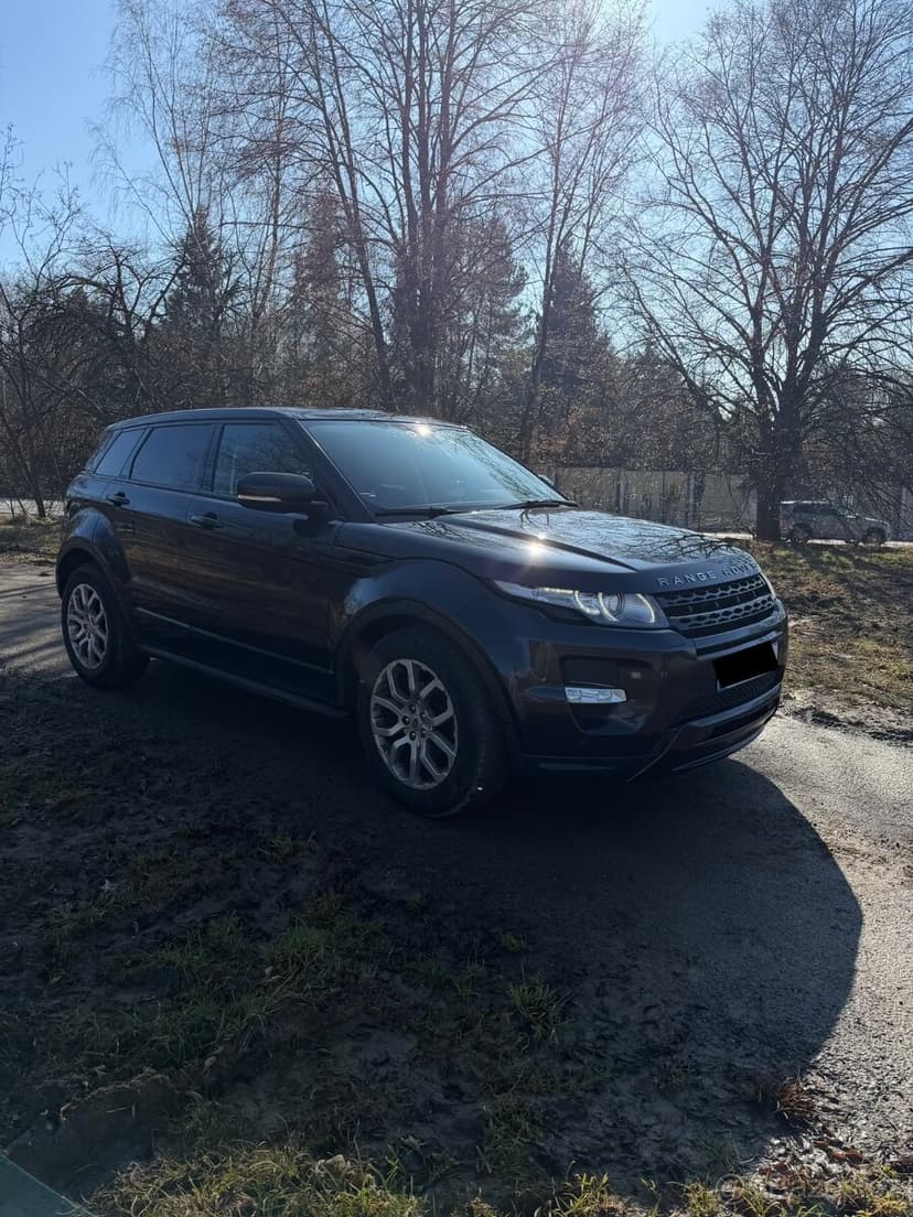 Range Rover Evoque 2.2 SD4 / 140KW / BLACK EDITION / MANUÁL