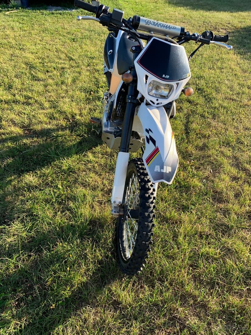 AJP PR3 240 Enduro