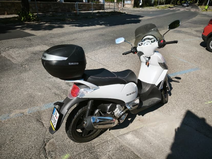 Aprilia Scarabeo 300i