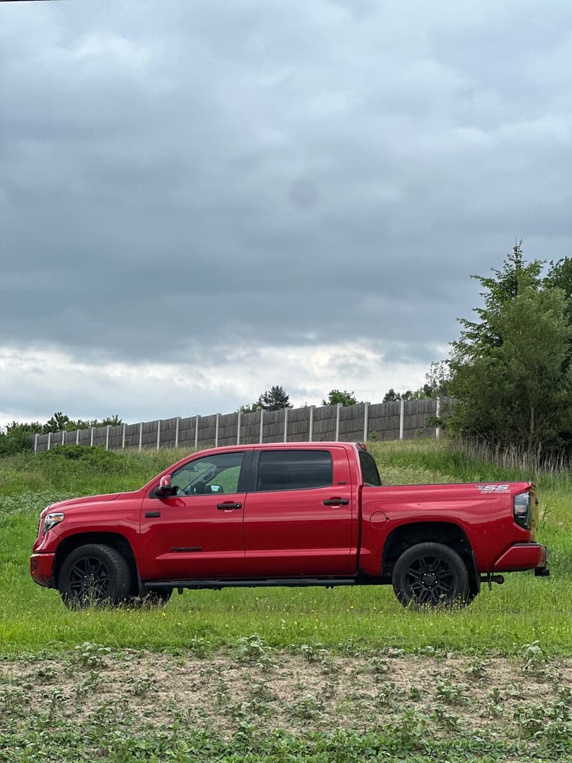 Toyota Tundra 5.7 V8 LPG