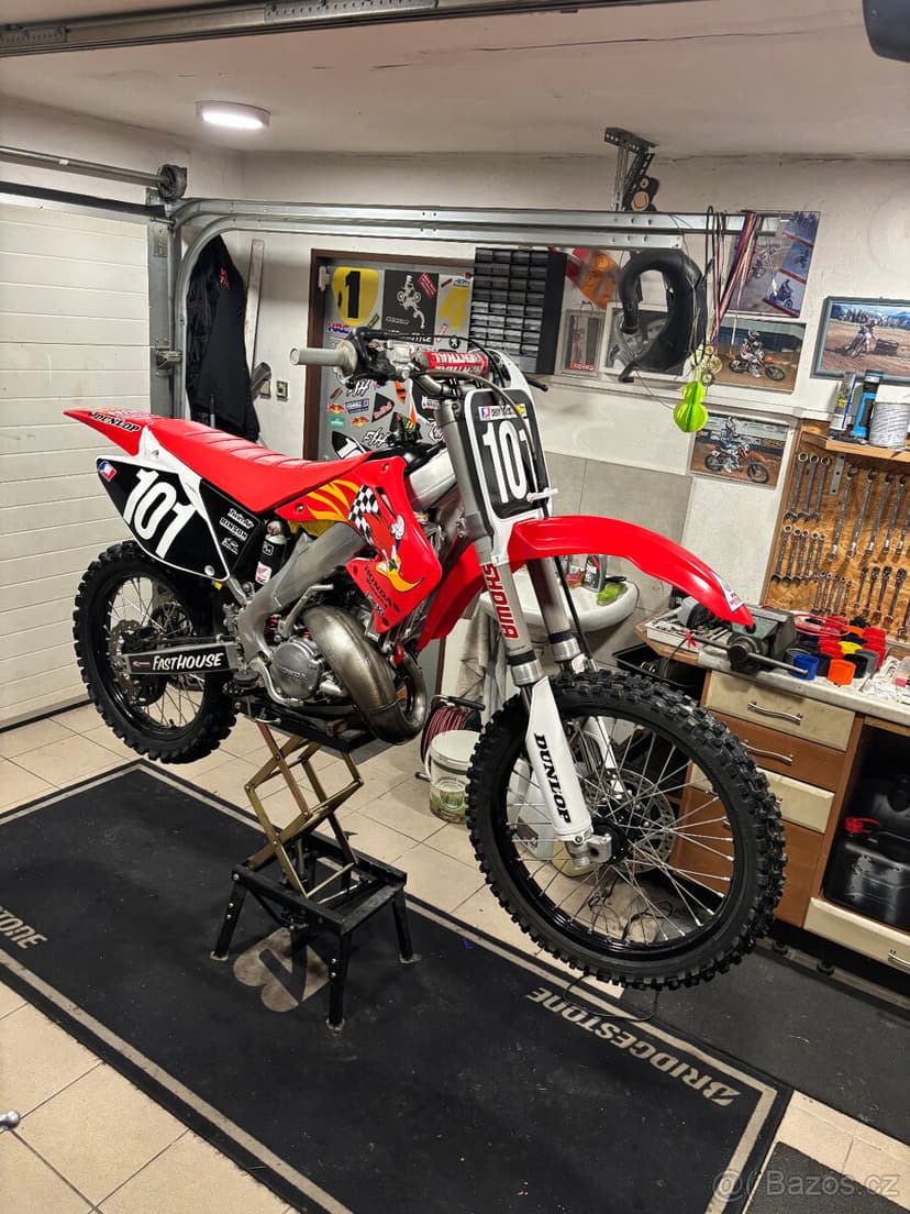 HONDA CR125R