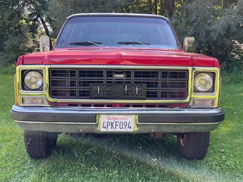 Chevrolet Suburban Silverado 6.6 V8