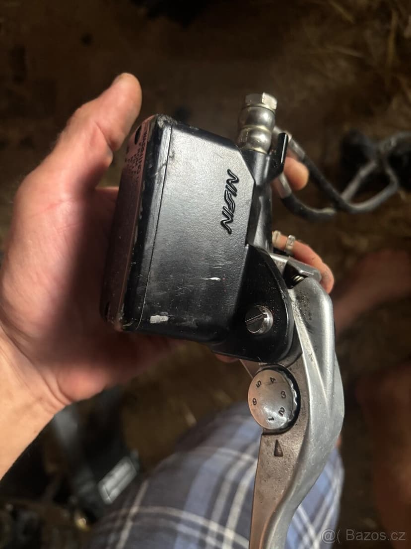 Predni brzda na Honda CBR 600RR 05-06