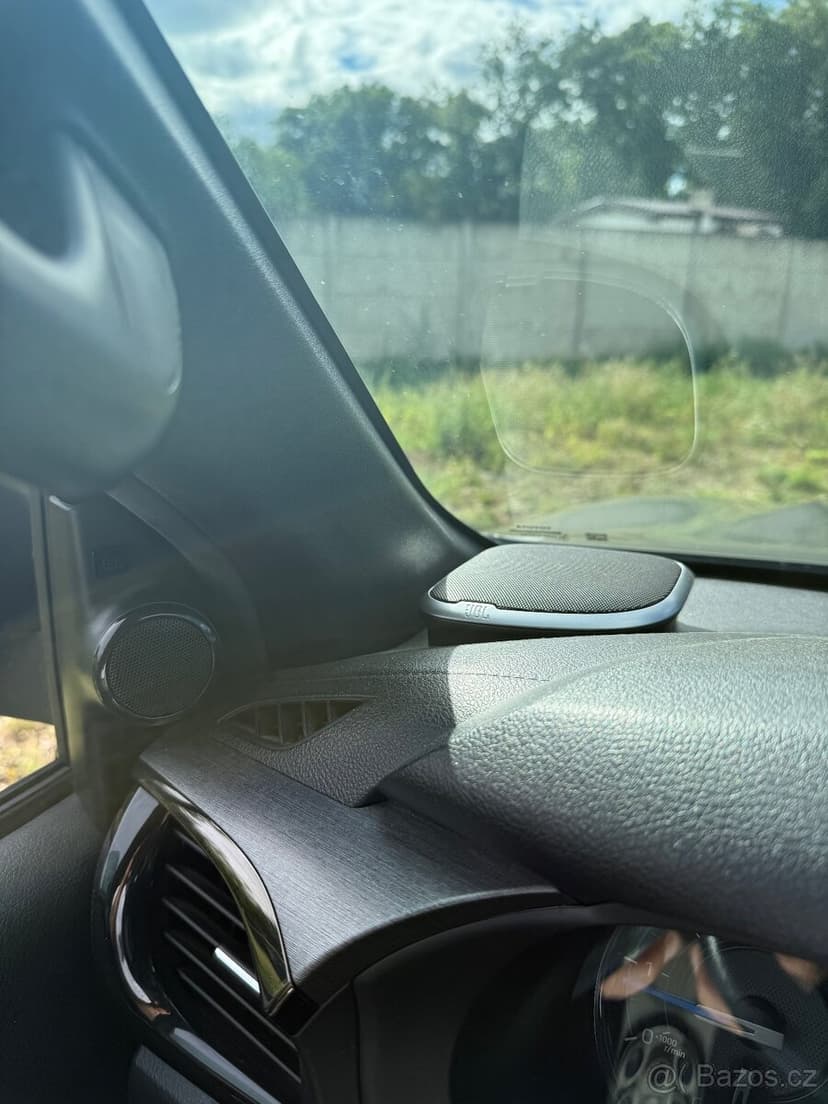 Hilux 2.8d Invincible sport