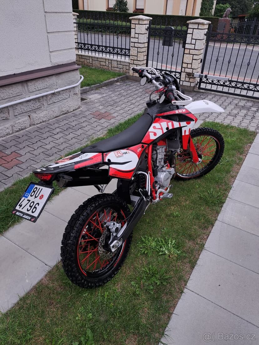 SWM RS 125 R