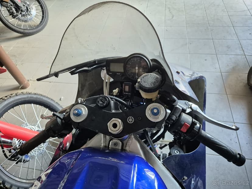 Yamaha R1 RN04 2001 // tech. velice zachovalá v pův. stavu