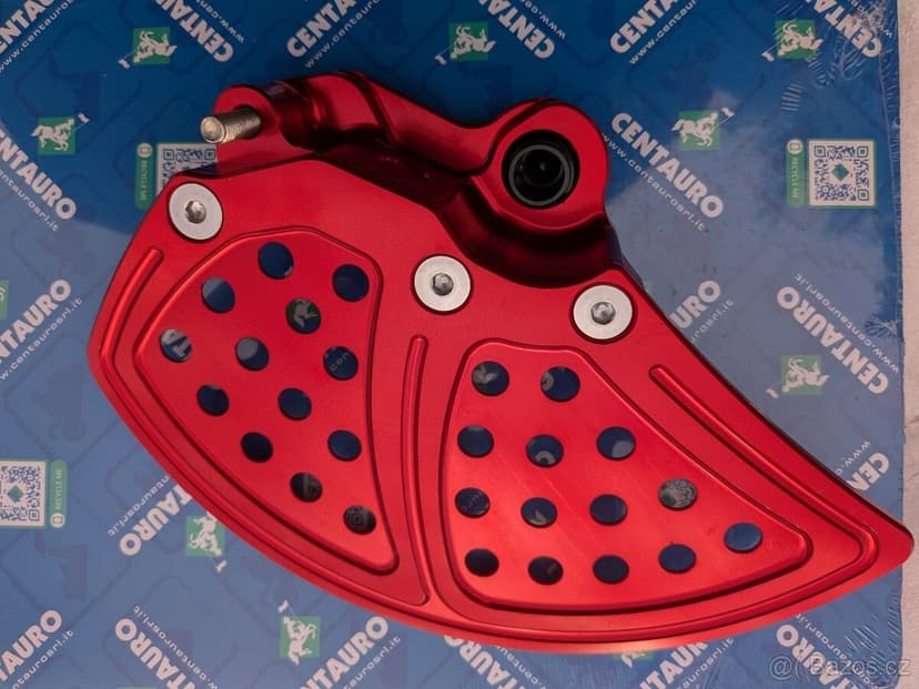 CNC červený kryt brzdového kotouče GasGas MC 250F/250F/450F