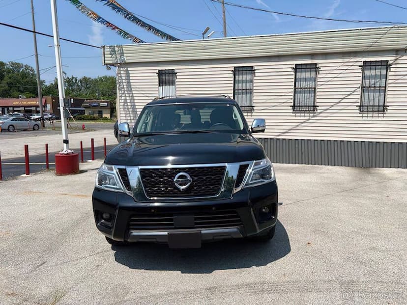 Nissan Armada SV / rok 2020 / AWD / 5.6L V8