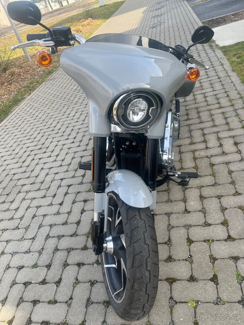 Harley-Davidson Sport Glide 107 (2024), 1713 km, 1. majitel