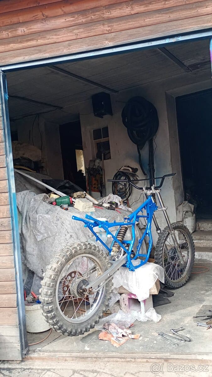 Stará kroska suzuki