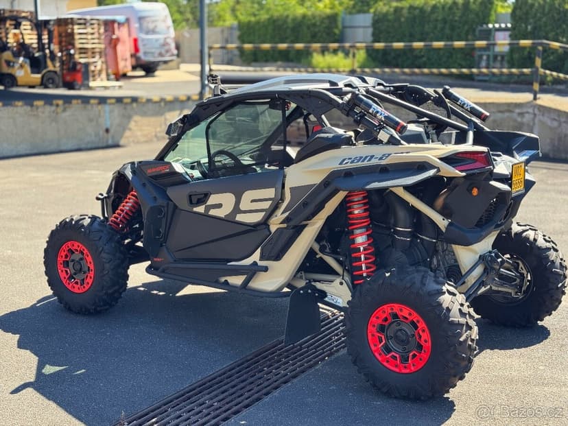CAN-AM Maverick XRS TURBO RR
