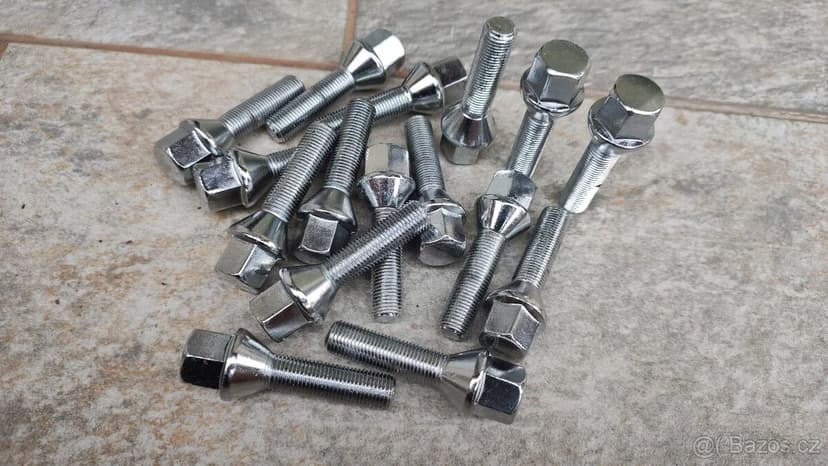 šrouby kol M12x1,5