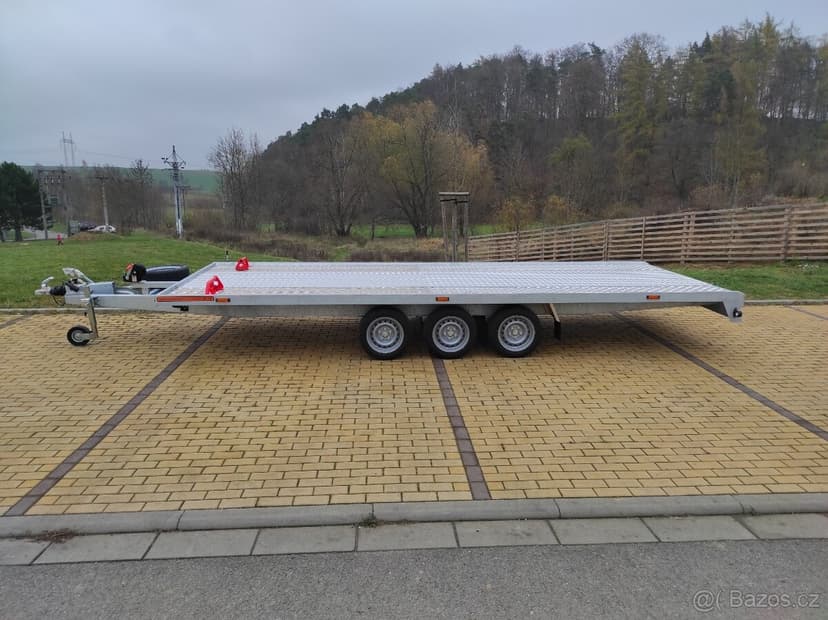 Autopřepravník ALU plocha 550x210 cm, 3500/680 kg, 3x1350kg
