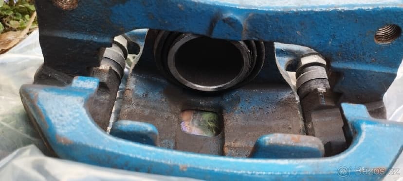 Brzdové třmeny Land Cruiser 100