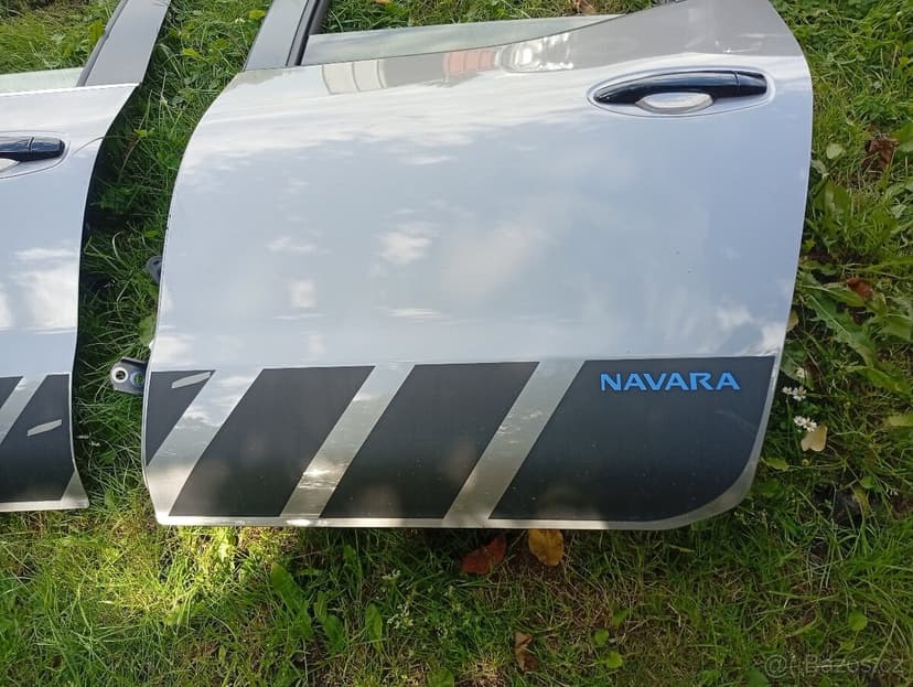 NISSAN NAVARA D23 DVEŘE LEVÉ Z RV 2021 PĚKNÉ L.P. A L.Z.