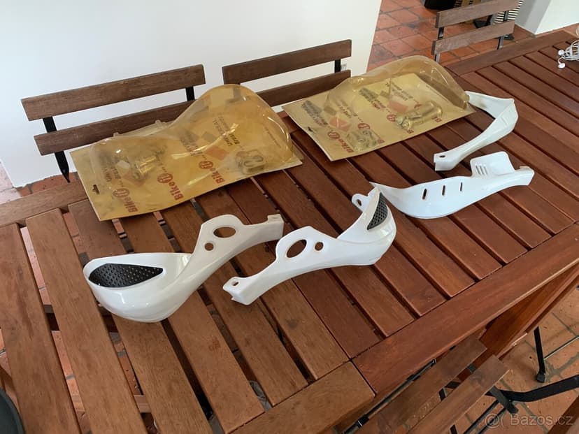 NOVÉ chrániče rukou, blastery, handguardy na motorku