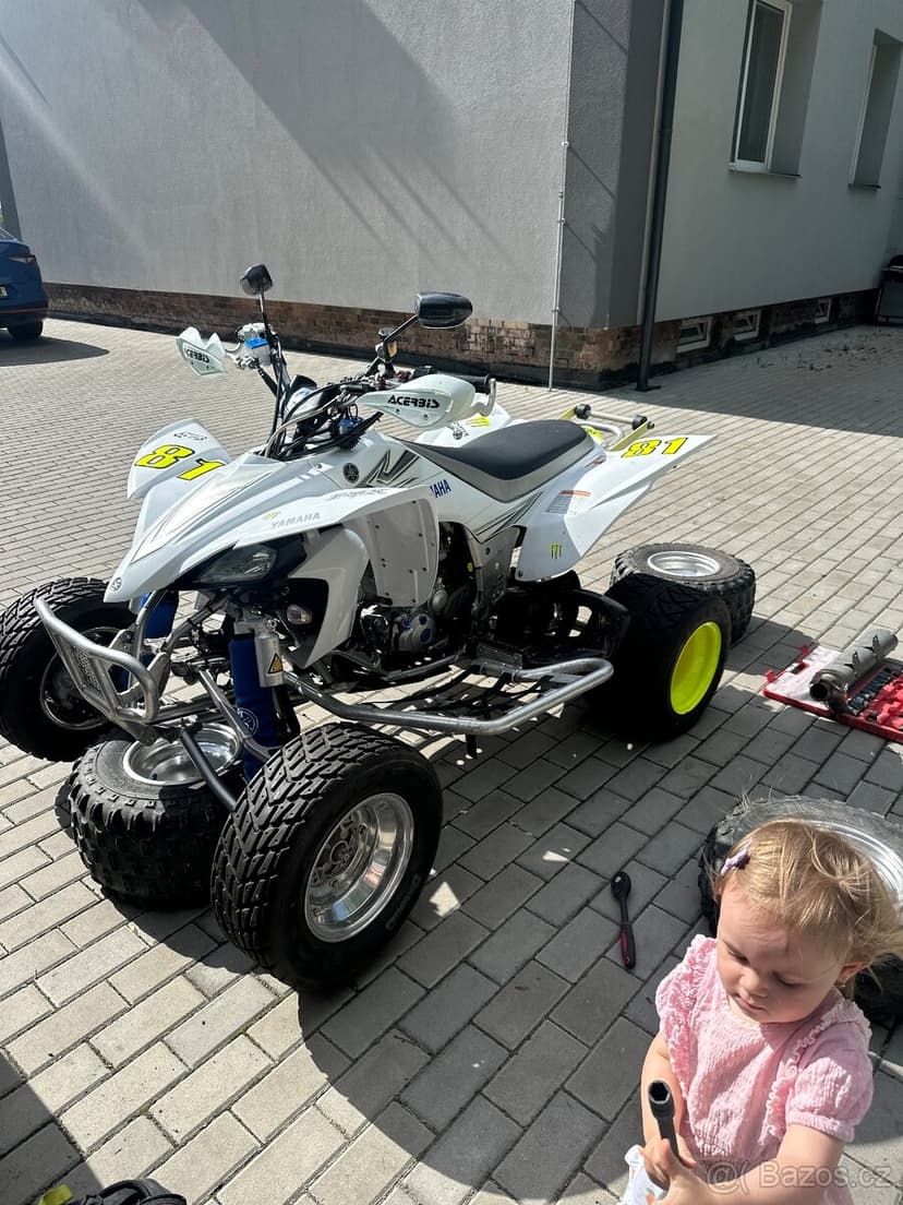 Yamaha 450 čtyřkolka atv