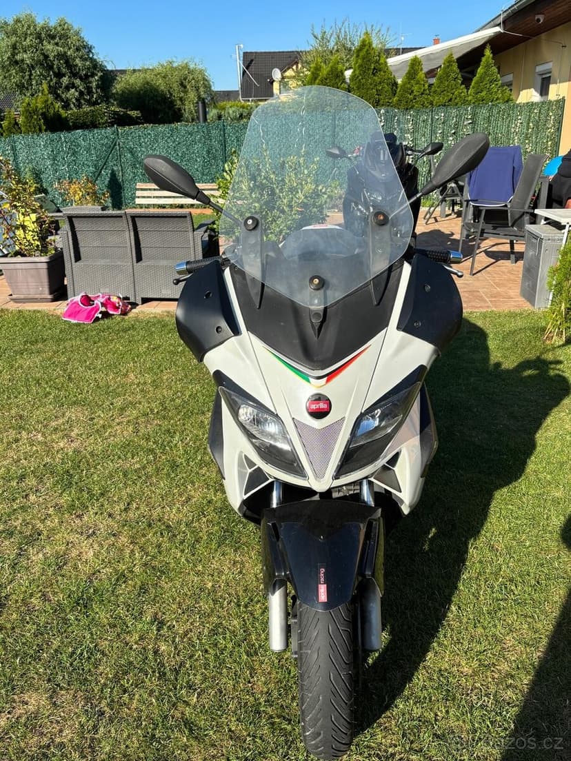 Aprilia SR MAX 125