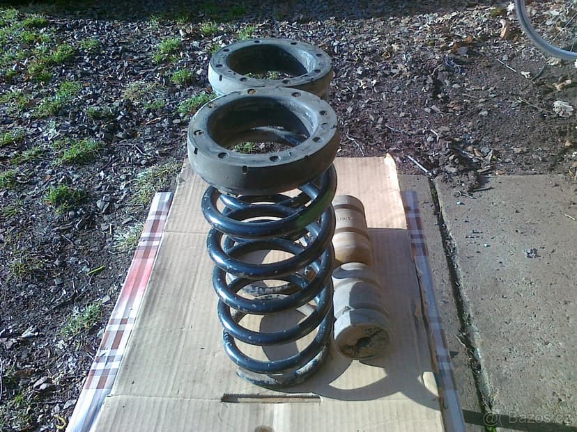 Ford Sierra, Siera 2.0 DOHC - orig. Ford náhradní díly