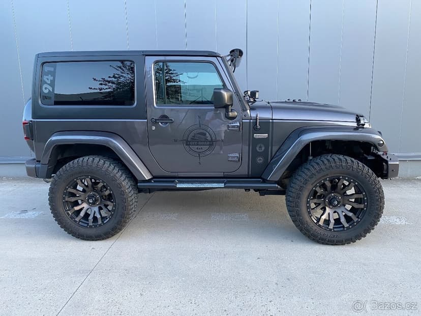 Jeep Wrangler 75th Anniversary Edition