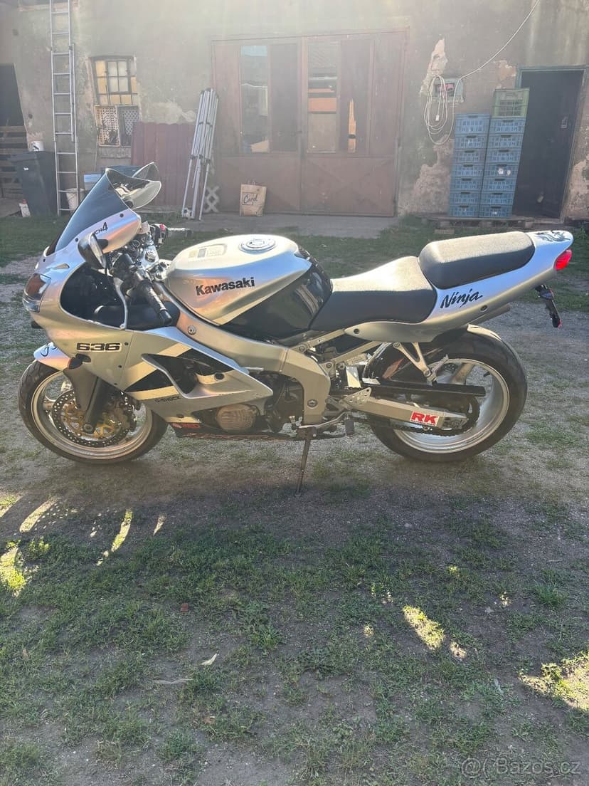 Kawasaki ZXR6 Ninja 600 636