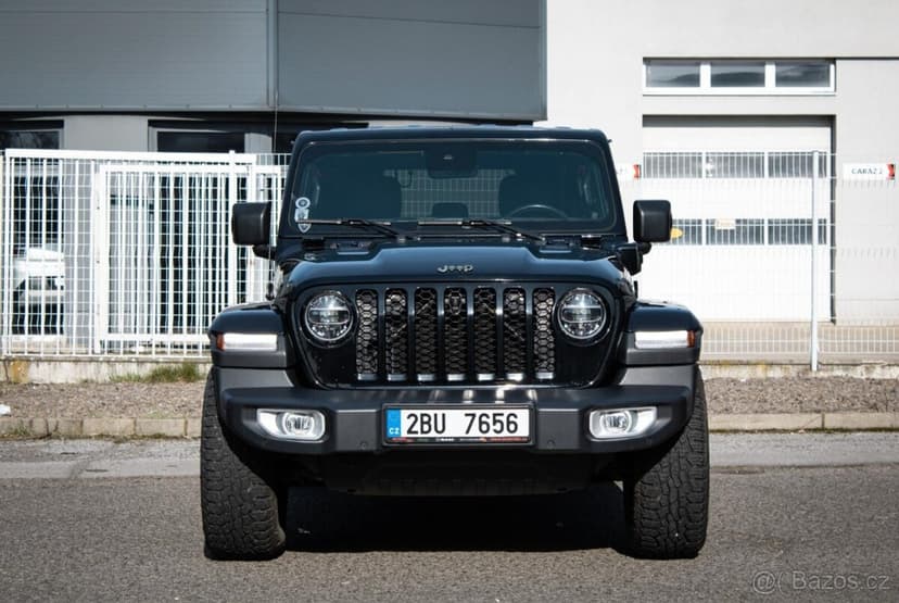 Jeep Wrangler Unlimited Sahara 4xe Plug-in Hybrid 1.majiteľ